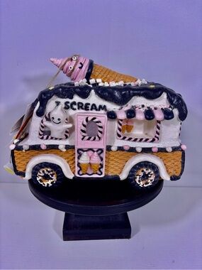 NWT Candy Corn Lane I Scream Ice Cream Truck LED Halloween Decor Pink Ghost